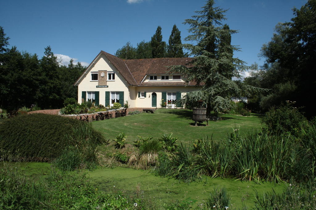 Bed and Breakfast Le Vrai Paradis à Estréboeuf Extérieur photo